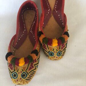 Pom Poms & Leather Animal Deco Flats